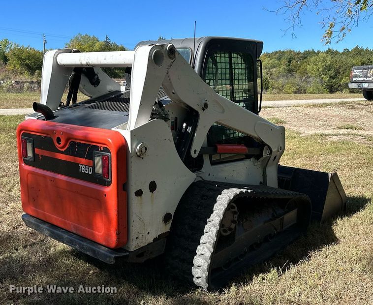 image for item NP9691 2016 Bobcat T650  tracked skid steer loader
