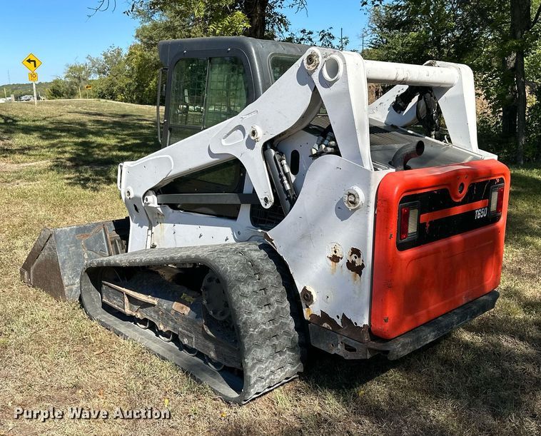 image for item NP9691 2016 Bobcat T650  tracked skid steer loader
