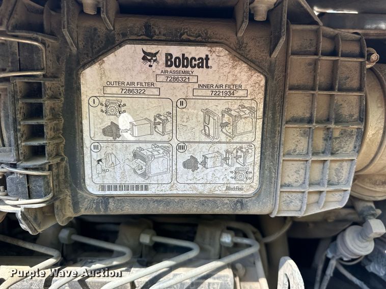 image for item NP9691 2016 Bobcat T650  tracked skid steer loader