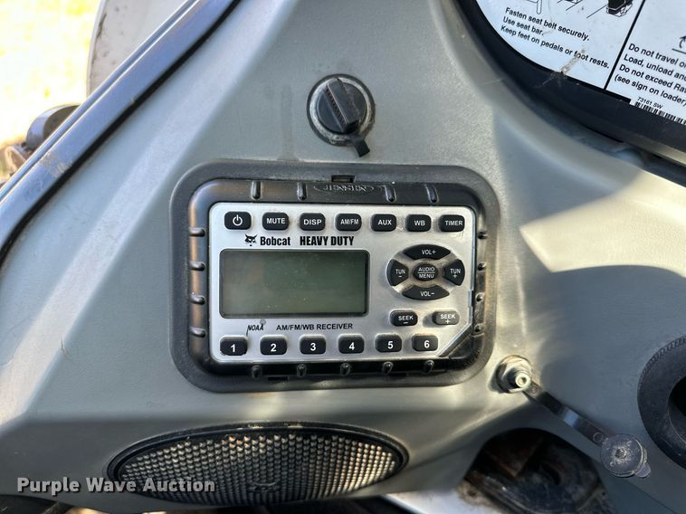 image for item NP9691 2016 Bobcat T650  tracked skid steer loader