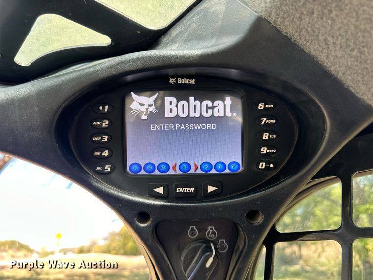 image for item NP9691 2016 Bobcat T650  tracked skid steer loader