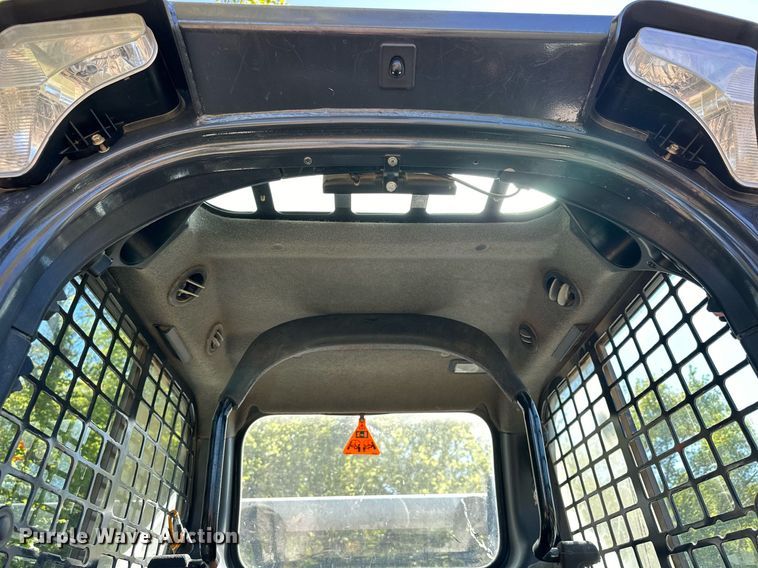 image for item NP9691 2016 Bobcat T650  tracked skid steer loader