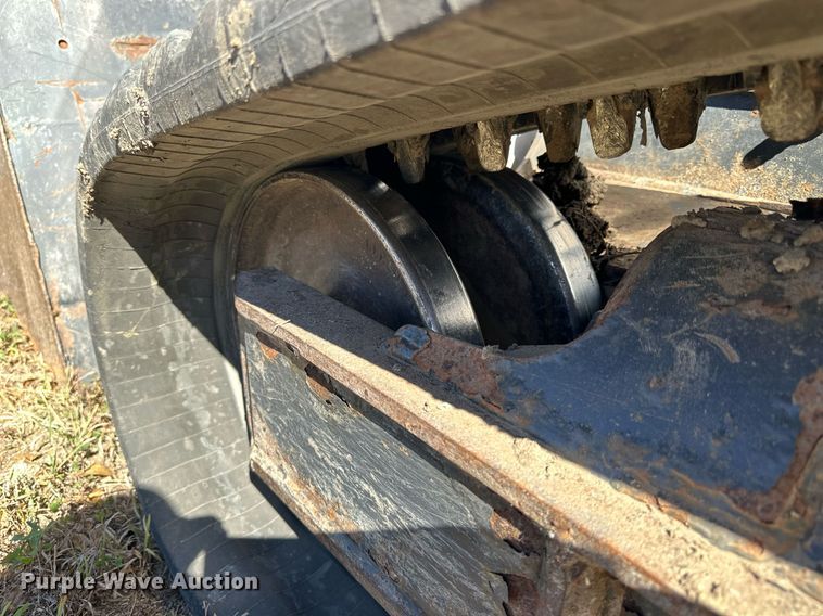 image for item NP9691 2016 Bobcat T650  tracked skid steer loader