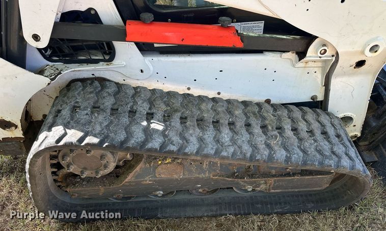 image for item NP9691 2016 Bobcat T650  tracked skid steer loader