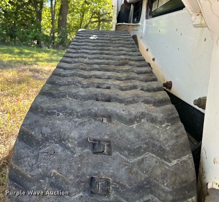 image for item NP9691 2016 Bobcat T650  tracked skid steer loader