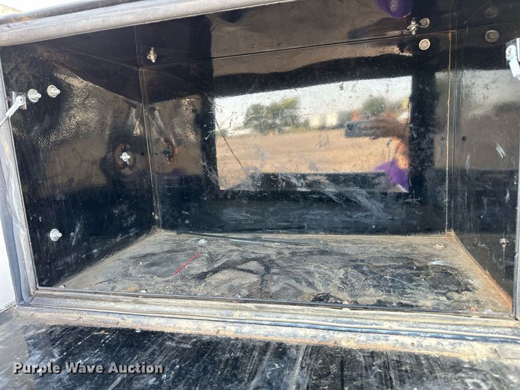 image for item NQ9343 2010 Freightliner Business Class M2  crane truck