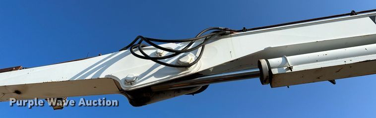 image for item NQ9343 2010 Freightliner Business Class M2  crane truck