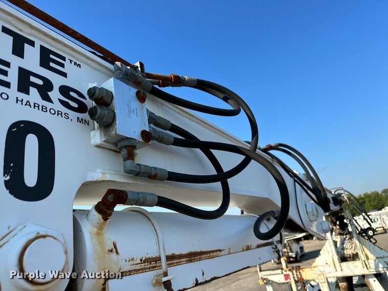 image for item NQ9343 2010 Freightliner Business Class M2  crane truck