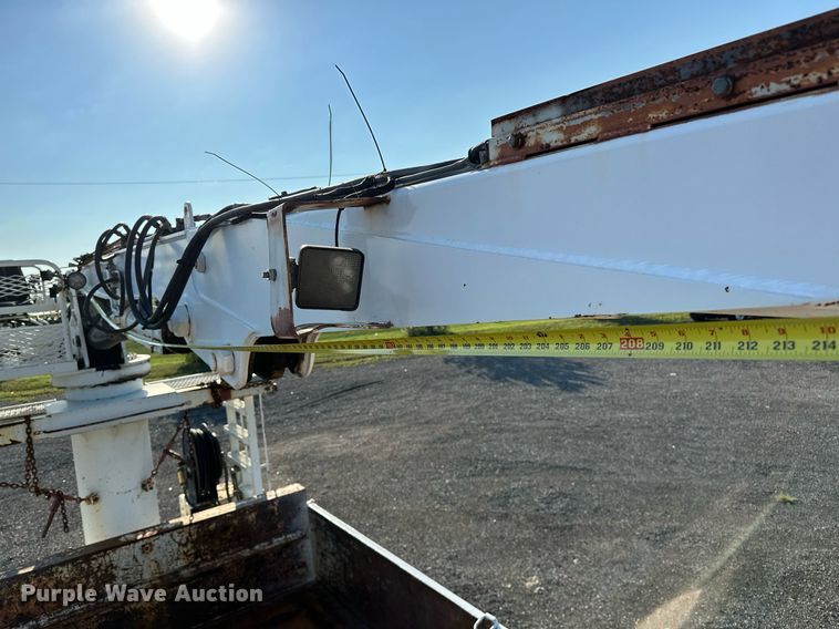 image for item NQ9343 2010 Freightliner Business Class M2  crane truck