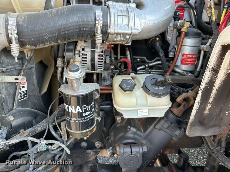 image for item NQ9343 2010 Freightliner Business Class M2  crane truck