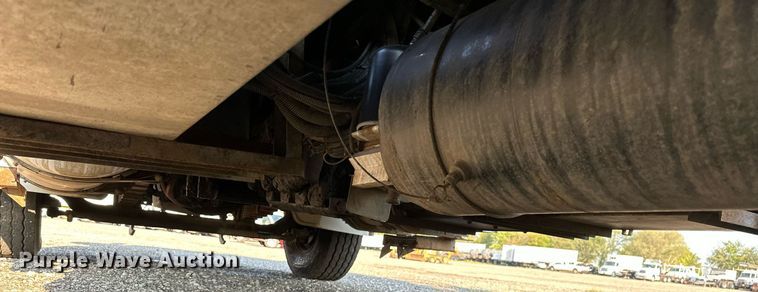 image for item NQ9343 2010 Freightliner Business Class M2  crane truck