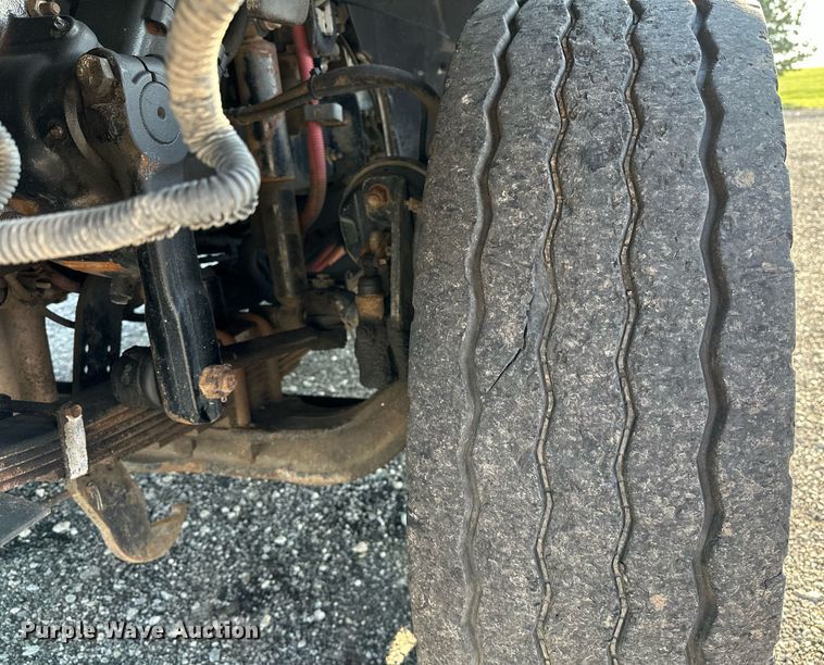 image for item NQ9343 2010 Freightliner Business Class M2  crane truck