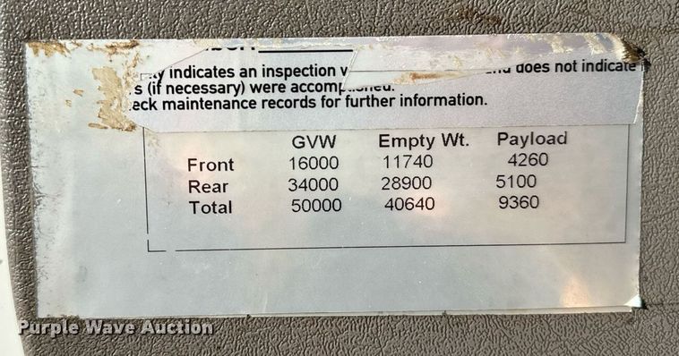 image for item NQ9343 2010 Freightliner Business Class M2  crane truck