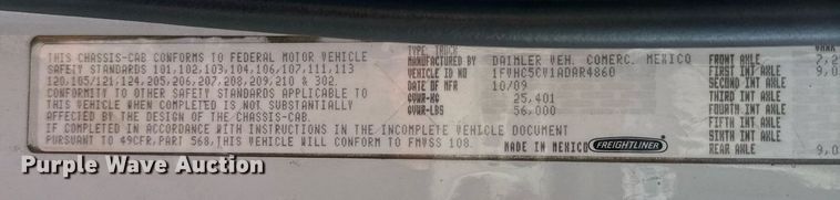 image for item NQ9343 2010 Freightliner Business Class M2  crane truck