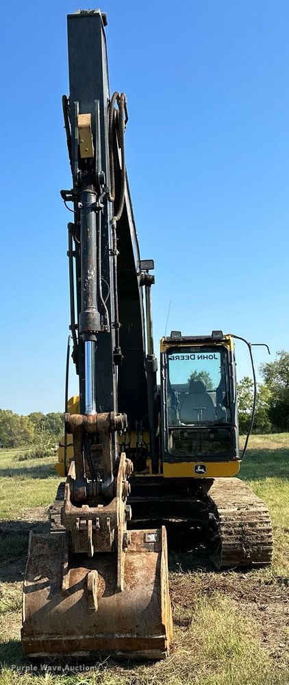 image for item NQ9344 2012 John Deere 160D LC  excavator