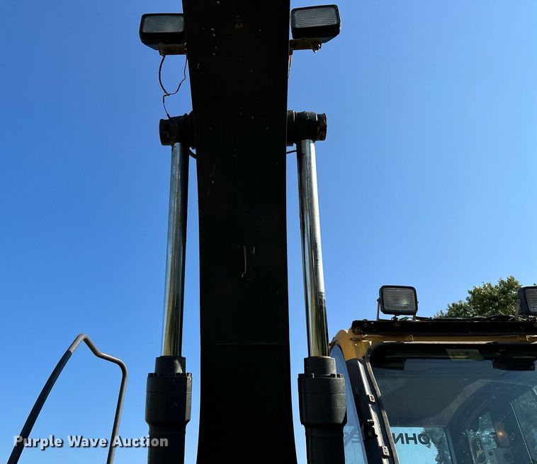 image for item NQ9344 2012 John Deere 160D LC  excavator