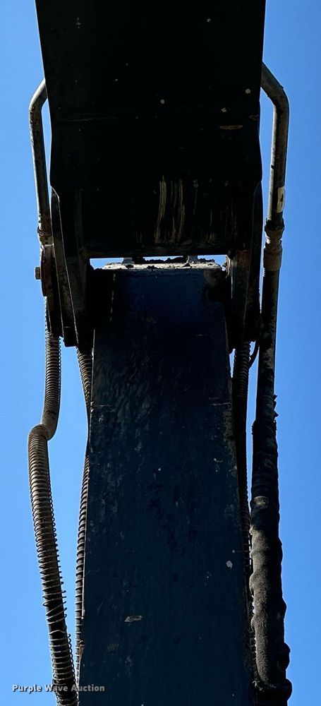 image for item NQ9344 2012 John Deere 160D LC  excavator