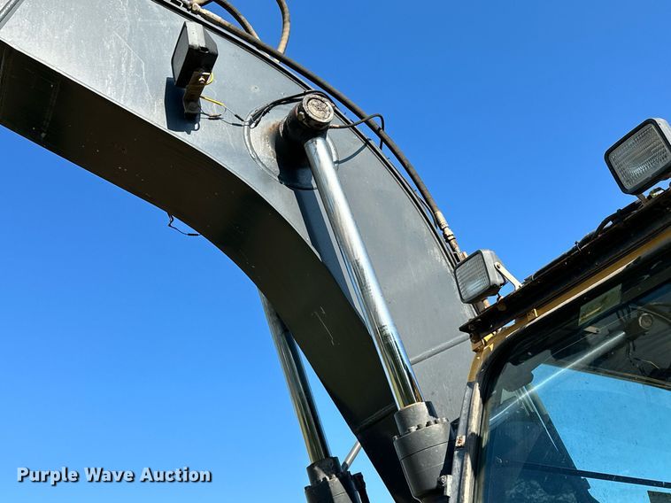 image for item NQ9344 2012 John Deere 160D LC  excavator