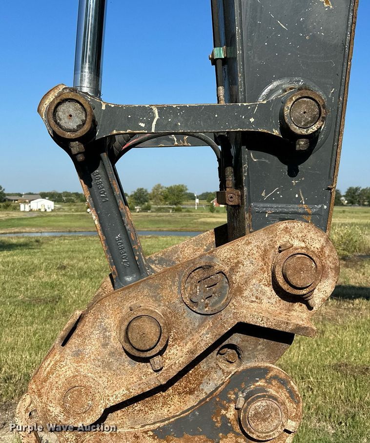 image for item NQ9344 2012 John Deere 160D LC  excavator