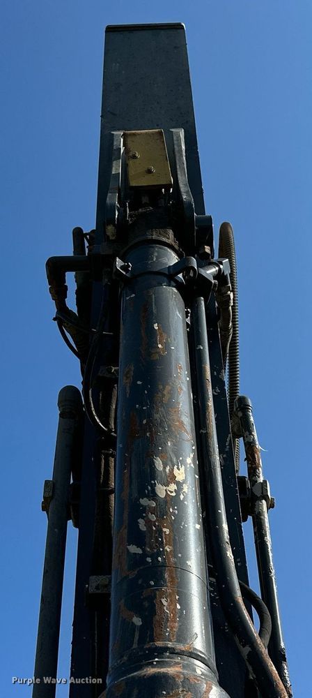 image for item NQ9344 2012 John Deere 160D LC  excavator