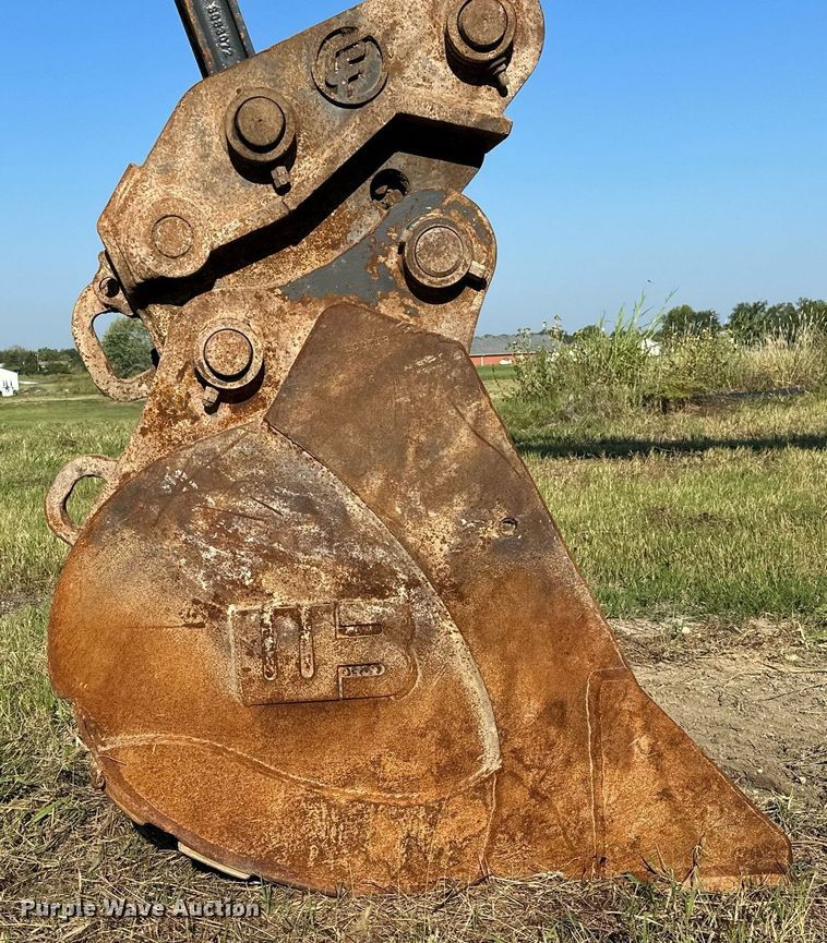 image for item NQ9344 2012 John Deere 160D LC  excavator