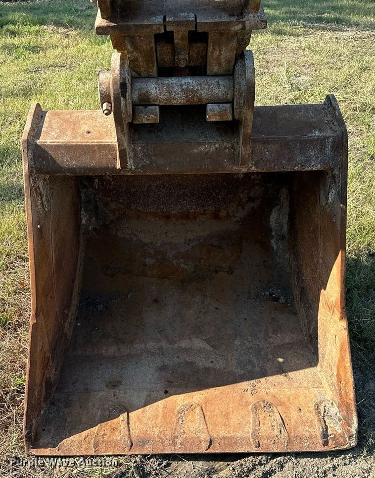 image for item NQ9344 2012 John Deere 160D LC  excavator