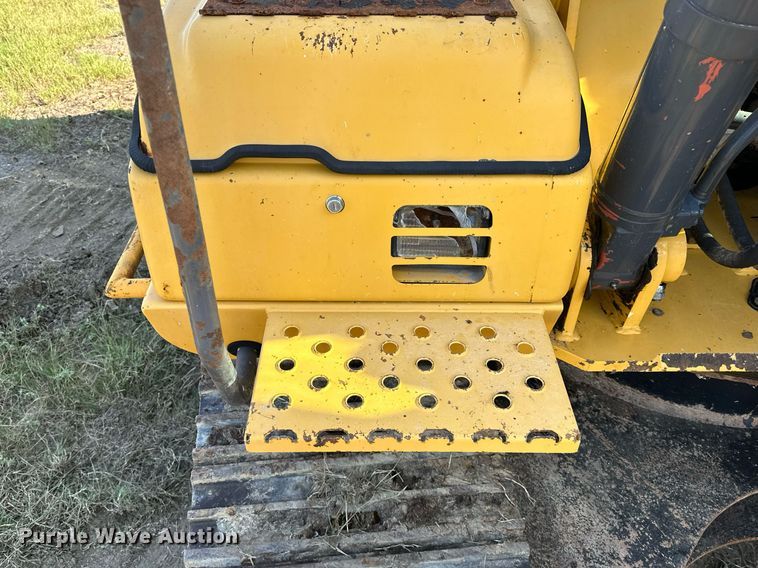 image for item NQ9344 2012 John Deere 160D LC  excavator