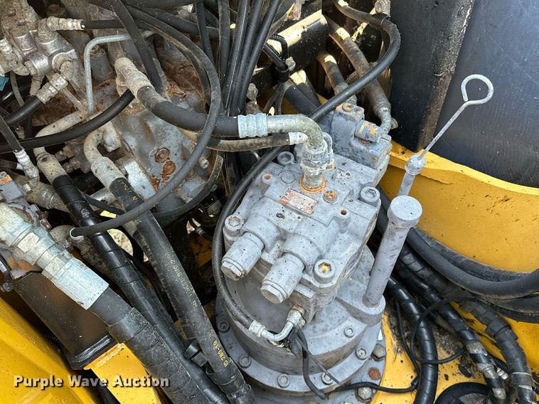 image for item NQ9344 2012 John Deere 160D LC  excavator