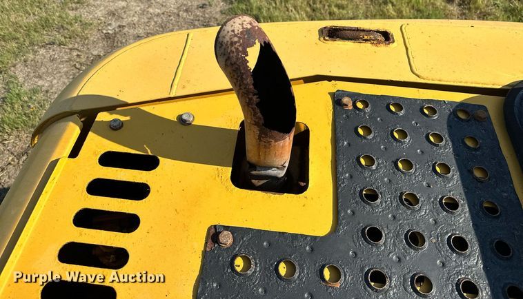 image for item NQ9344 2012 John Deere 160D LC  excavator