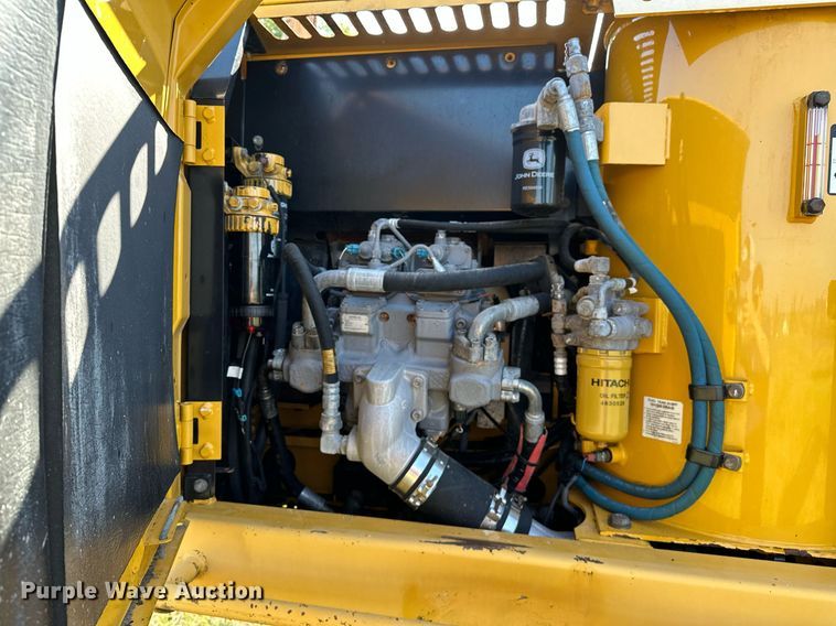 image for item NQ9344 2012 John Deere 160D LC  excavator