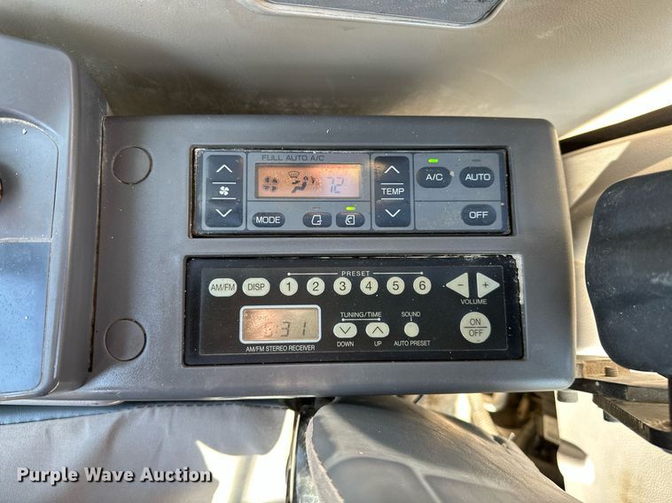 image for item NQ9344 2012 John Deere 160D LC  excavator