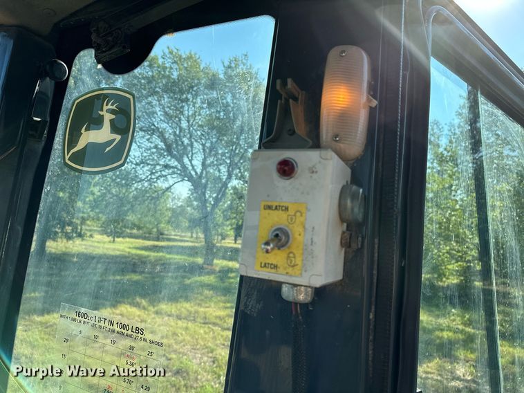 image for item NQ9344 2012 John Deere 160D LC  excavator