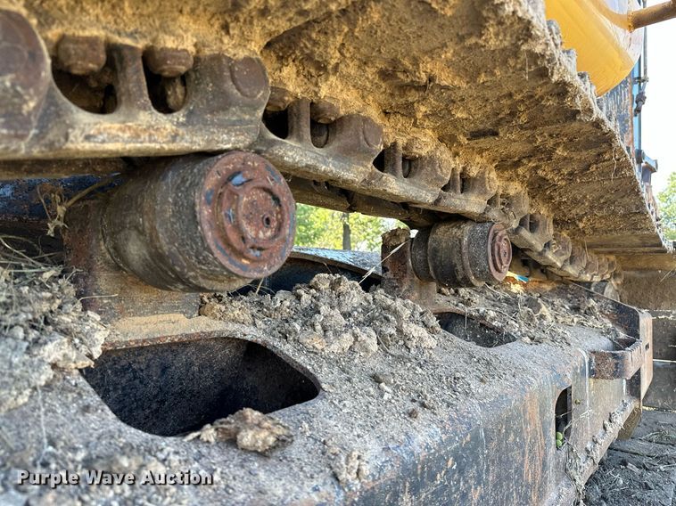 image for item NQ9344 2012 John Deere 160D LC  excavator