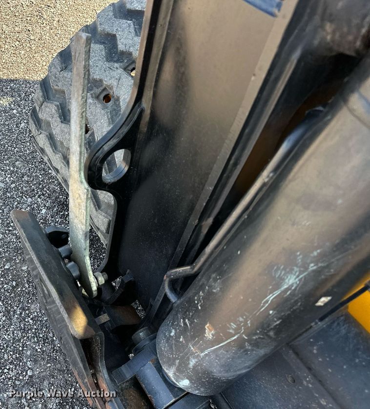 image for item NQ9346 2012 JCB 260T Eco  tracked skid steer loader