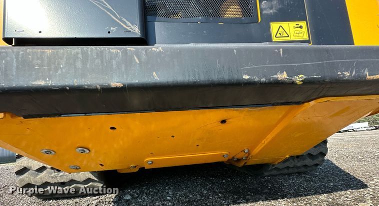 image for item NQ9346 2012 JCB 260T Eco  tracked skid steer loader