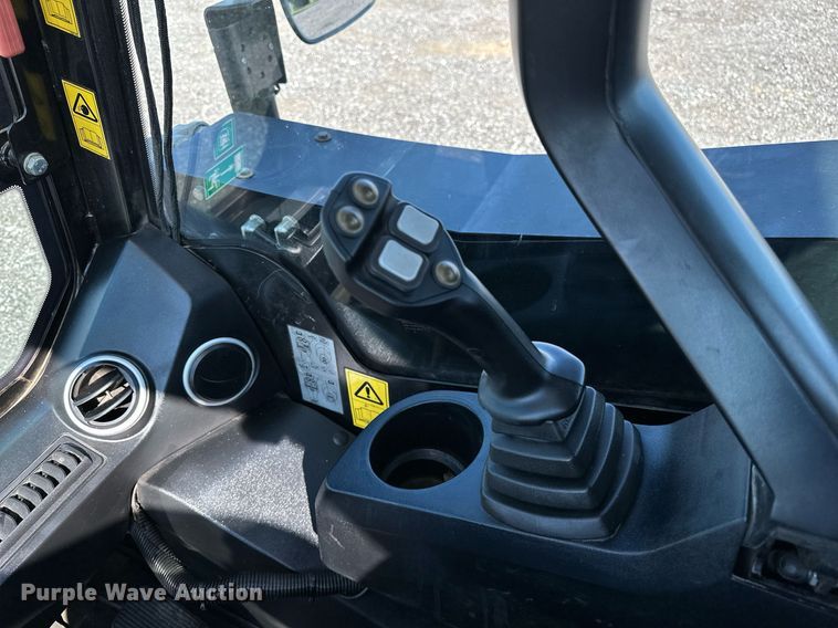 image for item NQ9346 2012 JCB 260T Eco  tracked skid steer loader