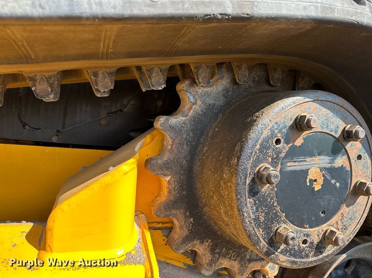 image for item NQ9346 2012 JCB 260T Eco  tracked skid steer loader