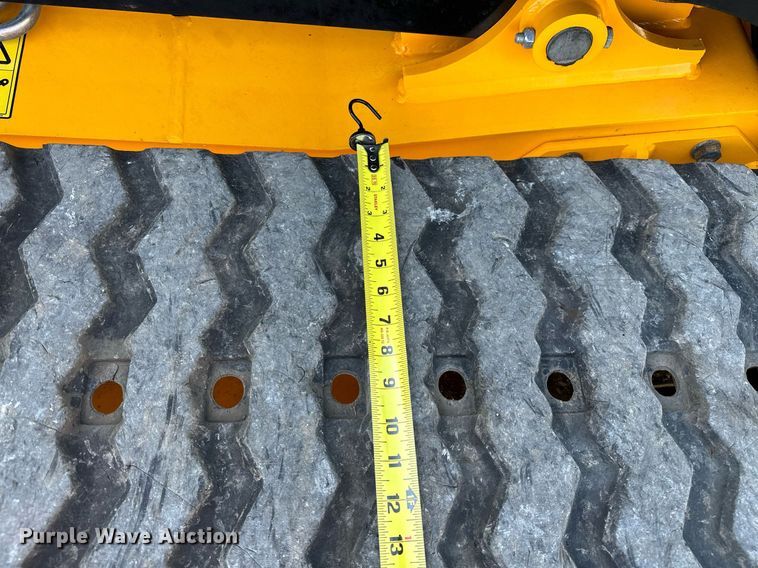 image for item NQ9346 2012 JCB 260T Eco  tracked skid steer loader