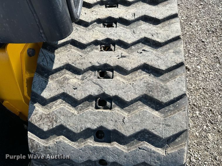 image for item NQ9346 2012 JCB 260T Eco  tracked skid steer loader