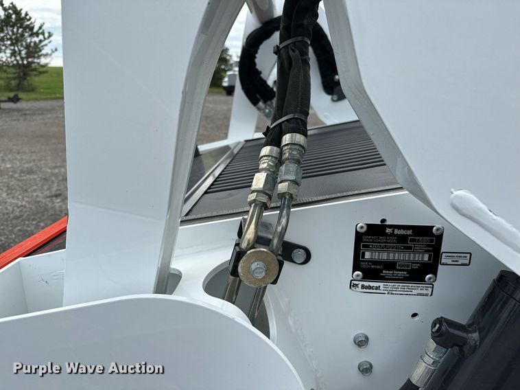 image for item NQ9407 2021 Bobcat T595  tracked skid steer loader