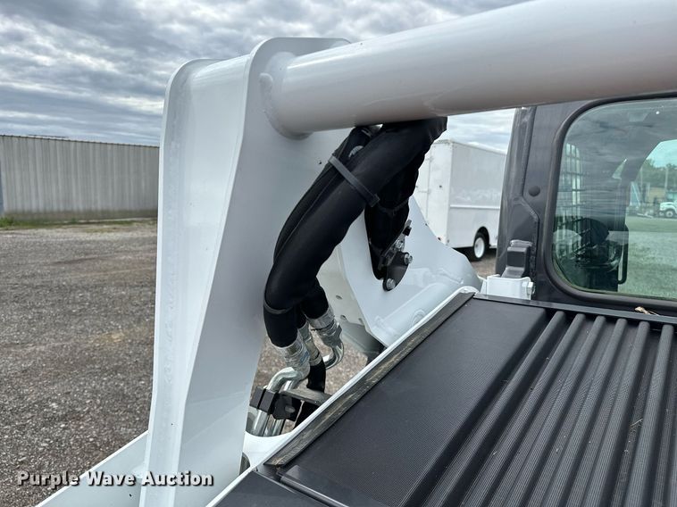 image for item NQ9407 2021 Bobcat T595  tracked skid steer loader