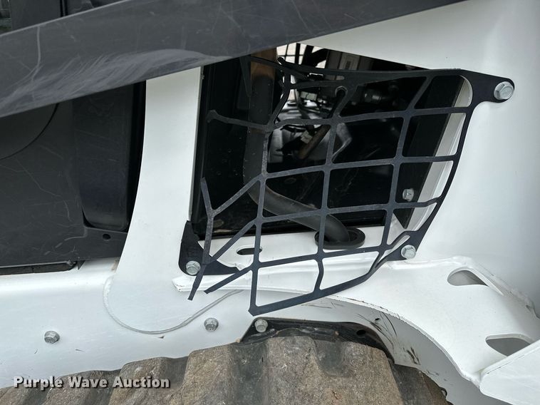 image for item NQ9407 2021 Bobcat T595  tracked skid steer loader