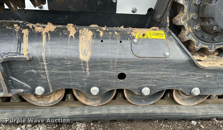 image for item NQ9407 2021 Bobcat T595  tracked skid steer loader