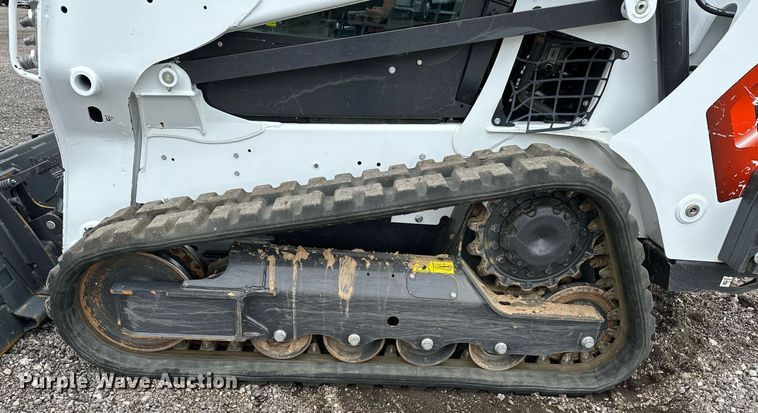 image for item NQ9407 2021 Bobcat T595  tracked skid steer loader