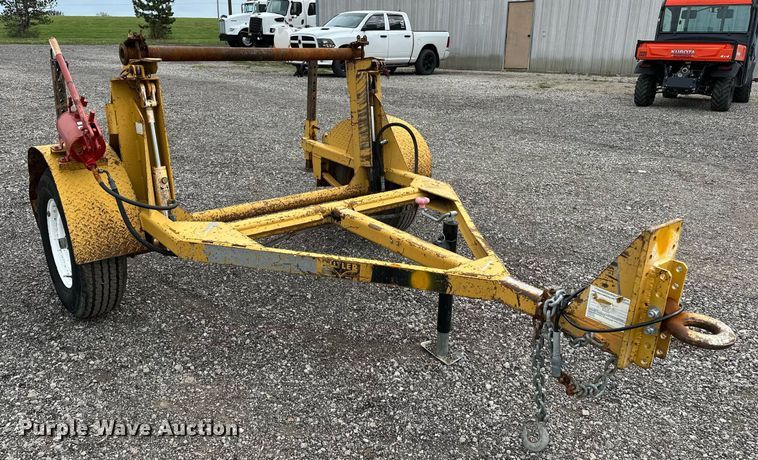 image for item NQ9413 1999 Butler HWS-3  reel trailer