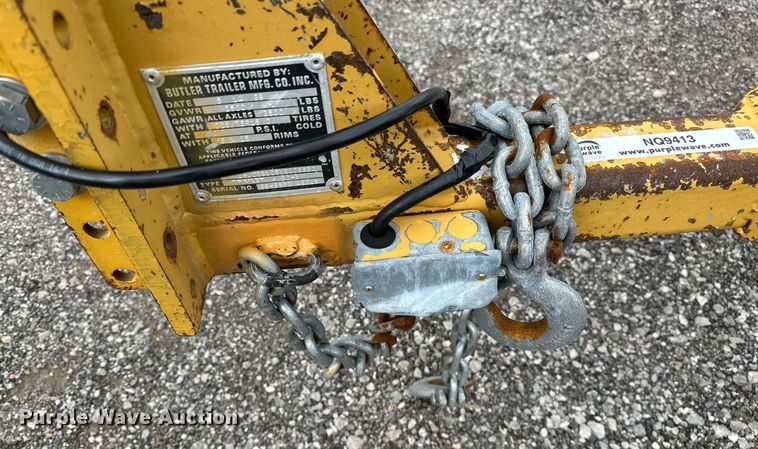 image for item NQ9413 1999 Butler HWS-3  reel trailer