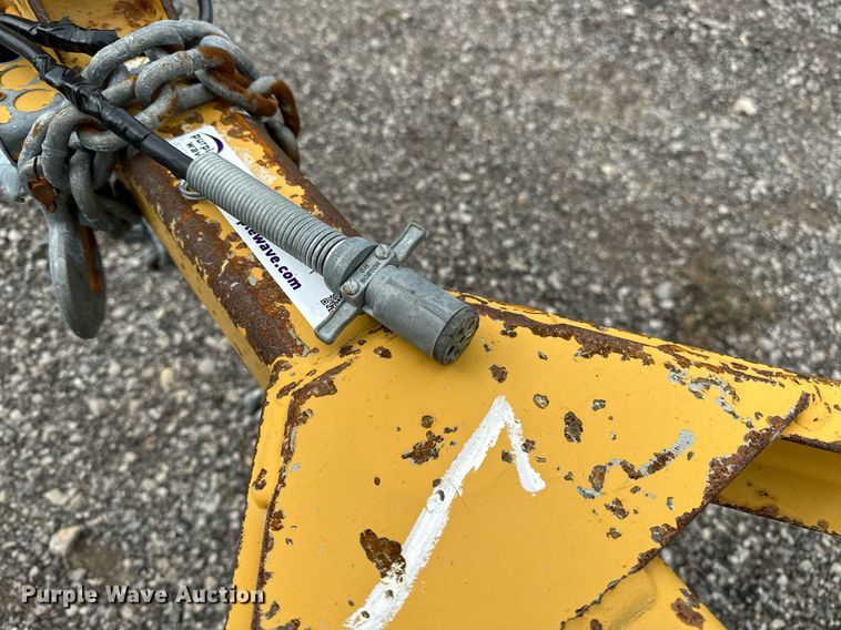 image for item NQ9413 1999 Butler HWS-3  reel trailer