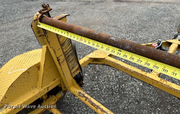 image for item NQ9413 1999 Butler HWS-3  reel trailer