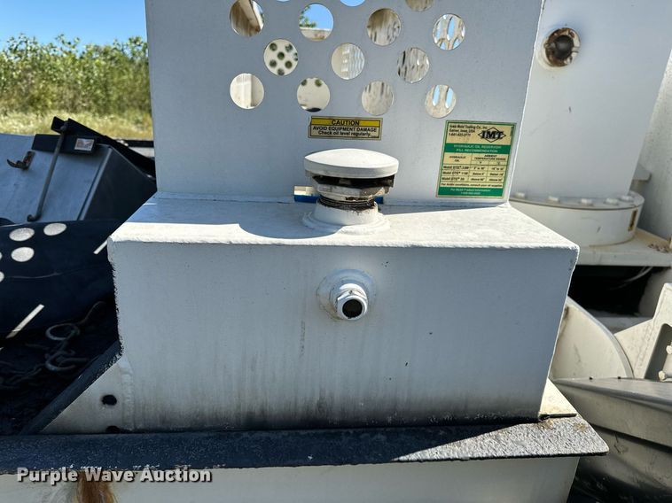 image for item NQ9417 2001 Sterling M7500  crane truck