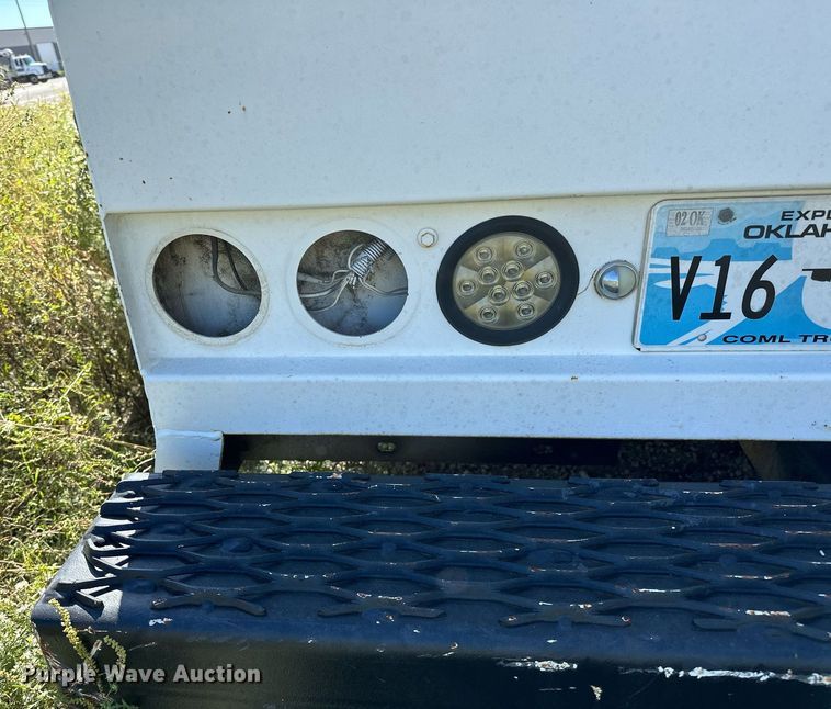 image for item NQ9417 2001 Sterling M7500  crane truck